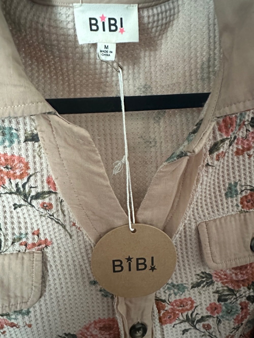 BiBi Beige Floral Button-Front Shacket with Pink Roses - Picture 3 of 3